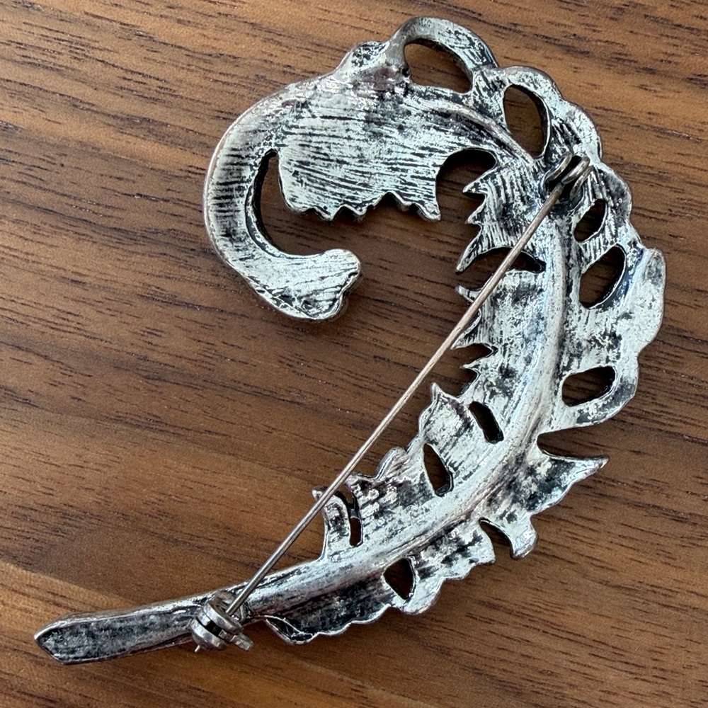 Brooch Guess by Marciano - Picture 13 of 14
